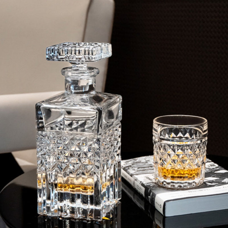 Crystal Whisky Decanter & Glass Set — Prague Reserve