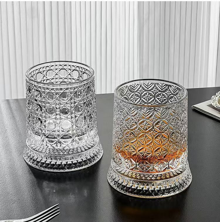 360° Spinning Crystal Whisky Glass — Astra Reserve