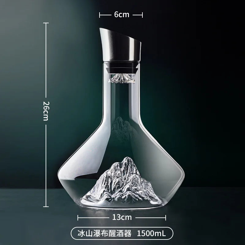 Iceberg-Cut Crystal Decanter, 1.5 L — Nordic Reserve