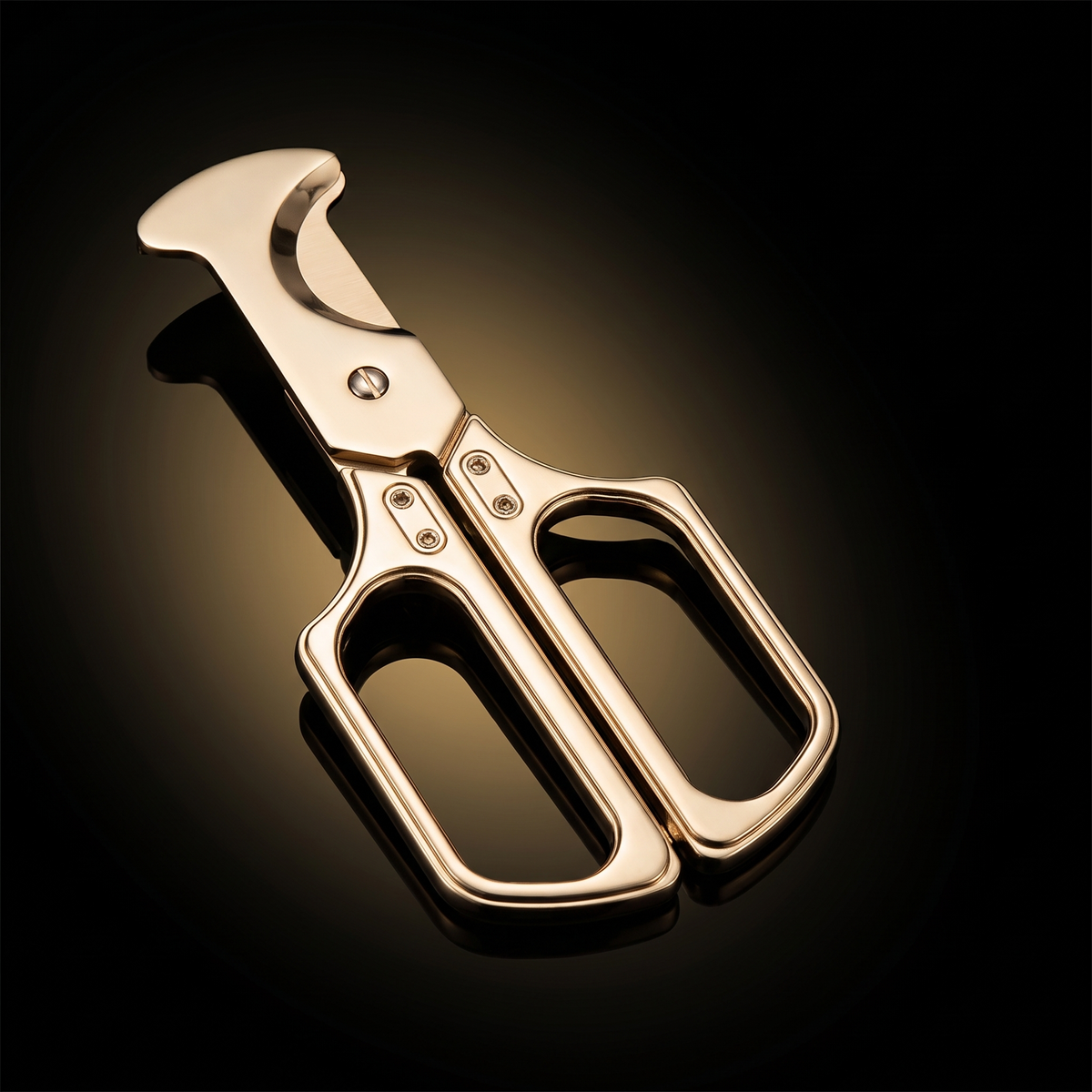 Dynasty Reserve — Gold cigar cutter scissors