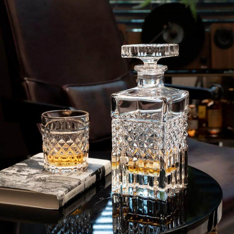 Crystal Whisky Decanter & Glass Set — Prague Reserve