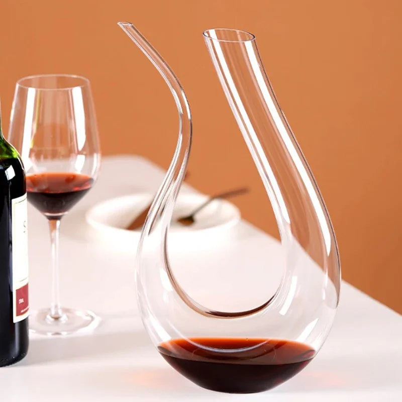 1.5 L Hand-Blown Crystal Wine Decanter — Loire Reserve