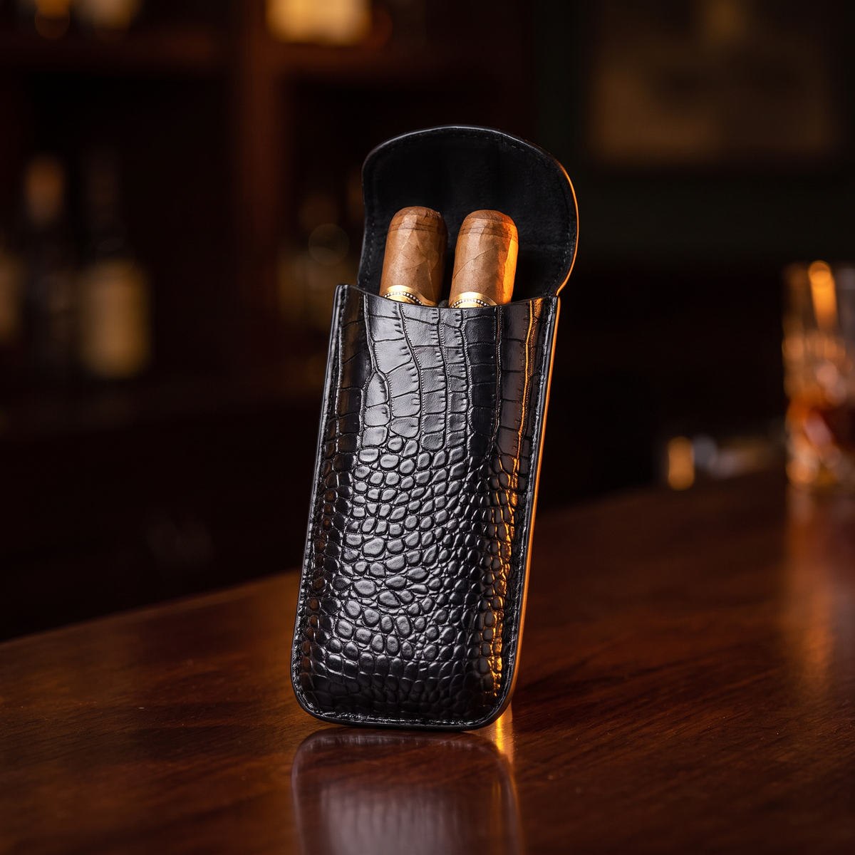 Two-Cigar Leather Travel Case — Black